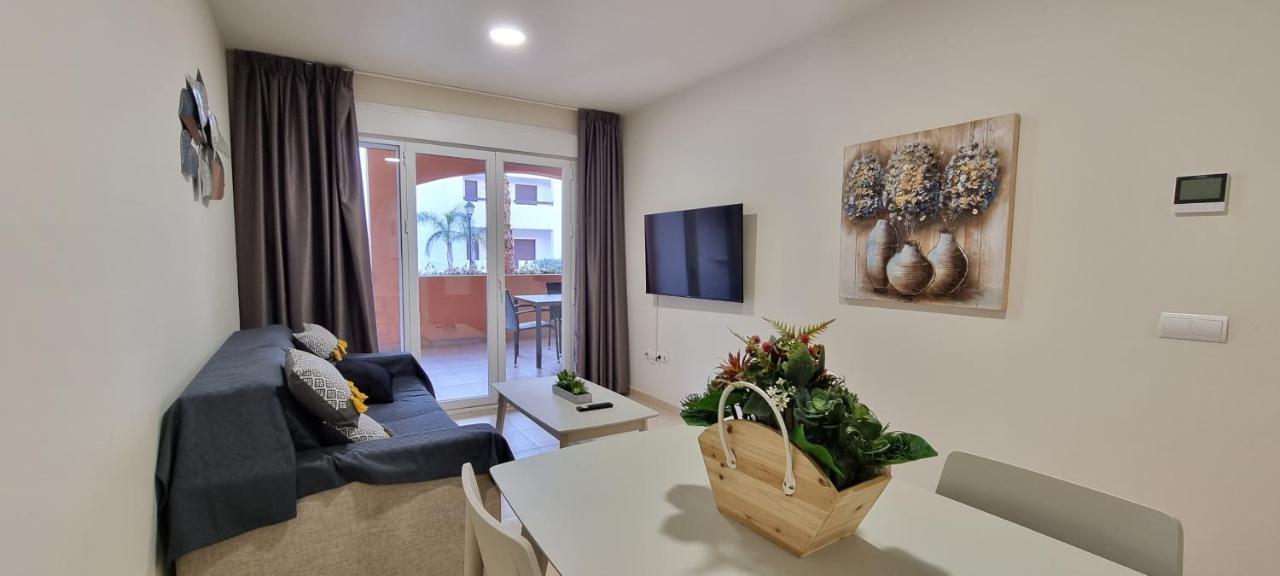 Paraiso de Vera Playa: Beachfront Apartment with Pool Views Exterior photo