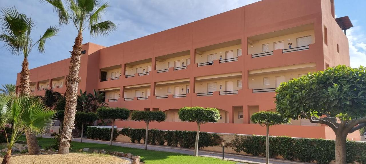 Paraiso de Vera Playa: Beachfront Apartment with Pool Views Exterior photo